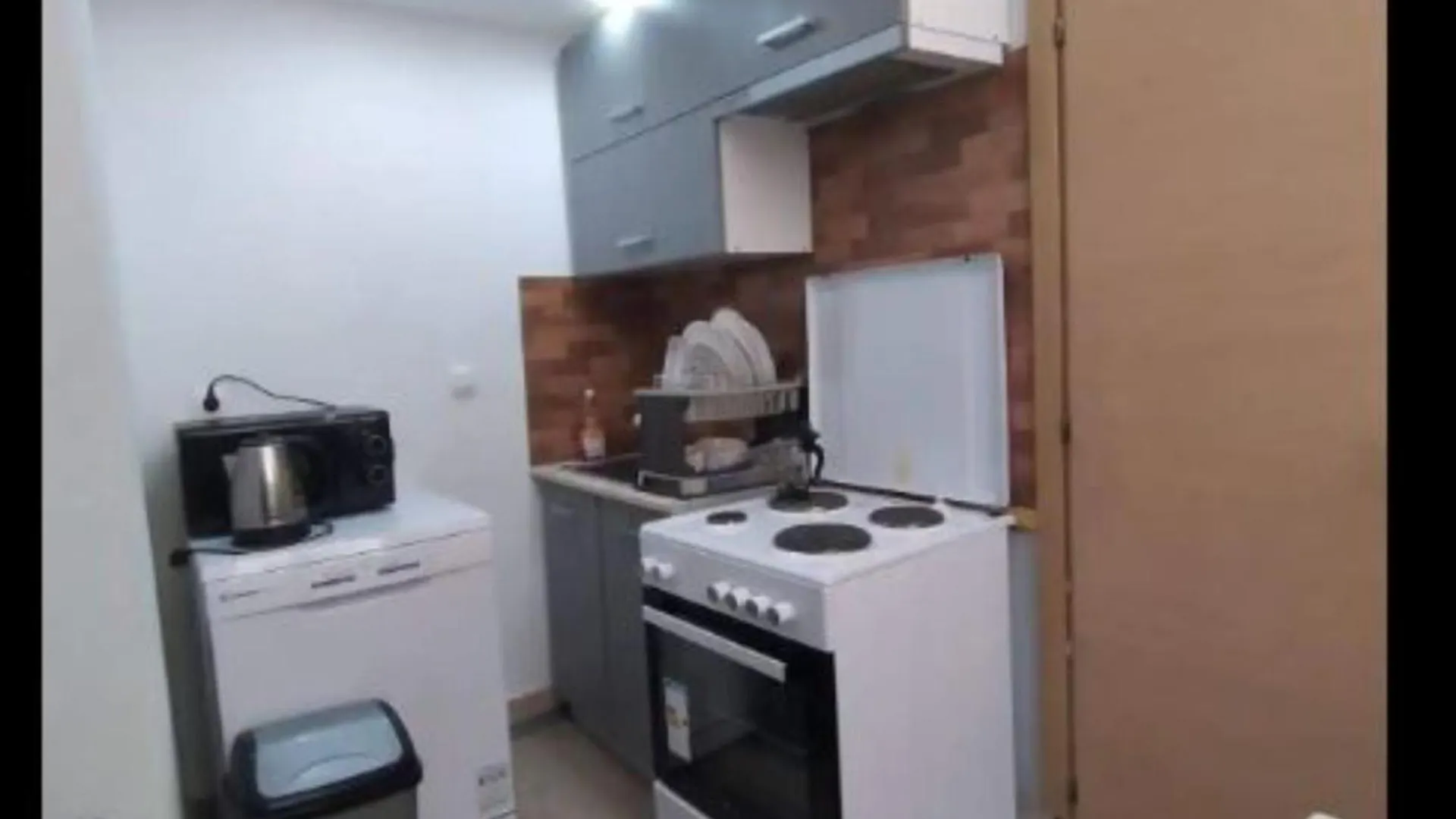 2 Bedroom Appartment Very Central Selanik
